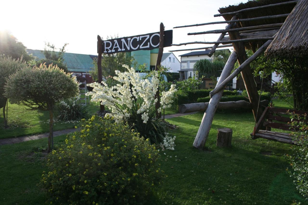 Sianowskie Ranczo Exterior foto